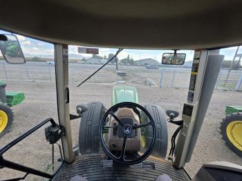 TRACTOR JOHN DEERE 8220