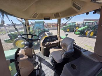 TRACTOR JOHN DEERE 8120