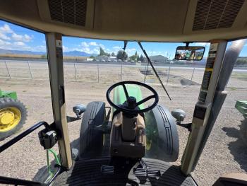 TRACTOR JOHN DEERE 8120