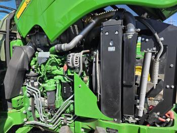 TRACTOR JOHN DEERE 6135E