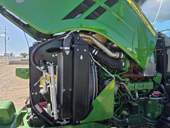 TRACTOR JOHN DEERE 6135E