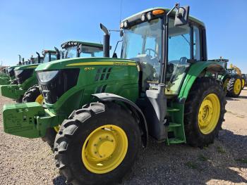 TRACTOR JOHN DEERE 6110M