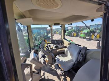 TRACTOR JOHN DEERE 6110M