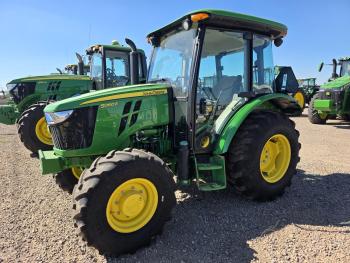 TRACTOR JOHN DEERE 5060E