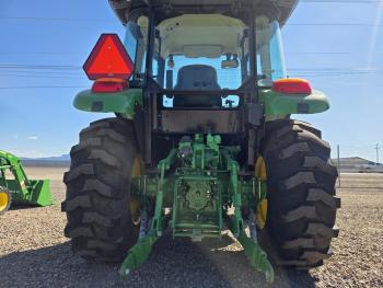 TRACTOR JOHN DEERE 5060E