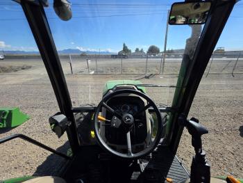 TRACTOR JOHN DEERE 5060E