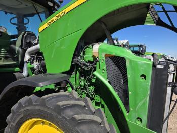 TRACTOR JOHN DEERE 8260R