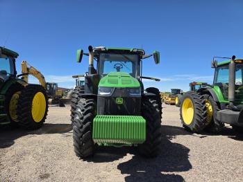 TRACTOR JOHN DEERE 8R230