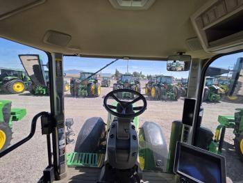 TRACTOR JOHN DEERE 8R230