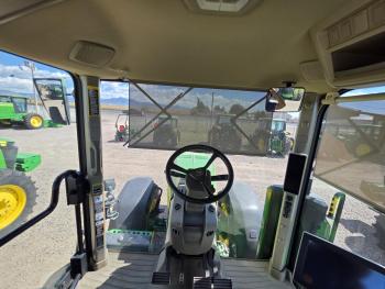 TRACTOR JOHN DEERE 8R250