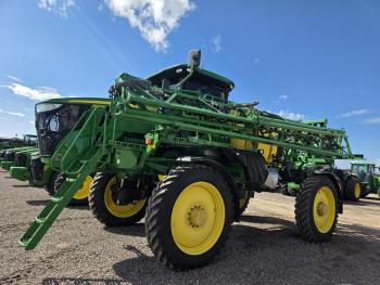 FUMIGADORA JOHN DEERE R4030