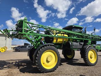 FUMIGADORA JOHN DEERE R4030