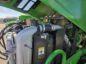 FUMIGADORA JOHN DEERE R4030